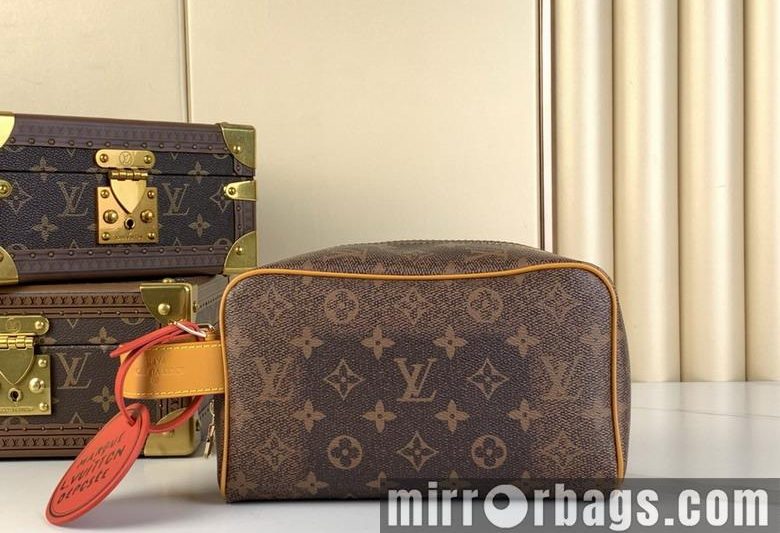 LV Replica Bags Dopp Kit M11765 23x13x12cm gf