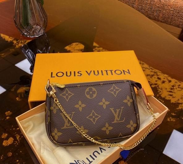 LV Replica Bags Mini Pochette ACC M58009 14x9x2 cm 02