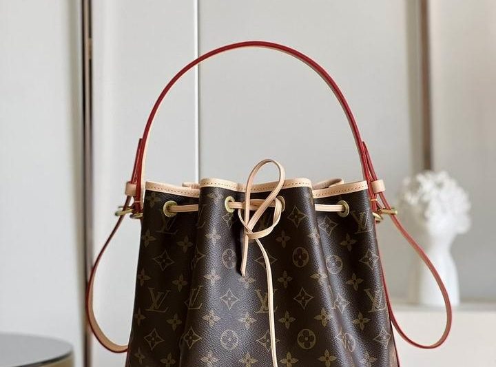 LV Replica Bags Noe M42226 24x27x18cm