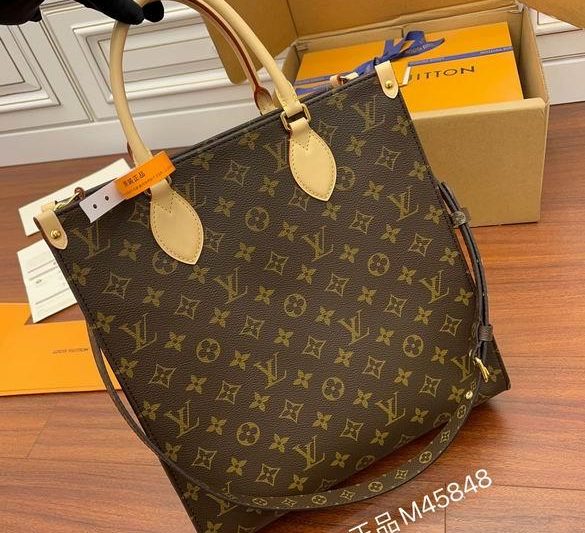 LV Replica Bags M45848 30X32X10cm