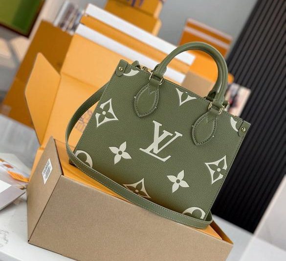 LV Replica Bags On M46647 25x19x11.5cm