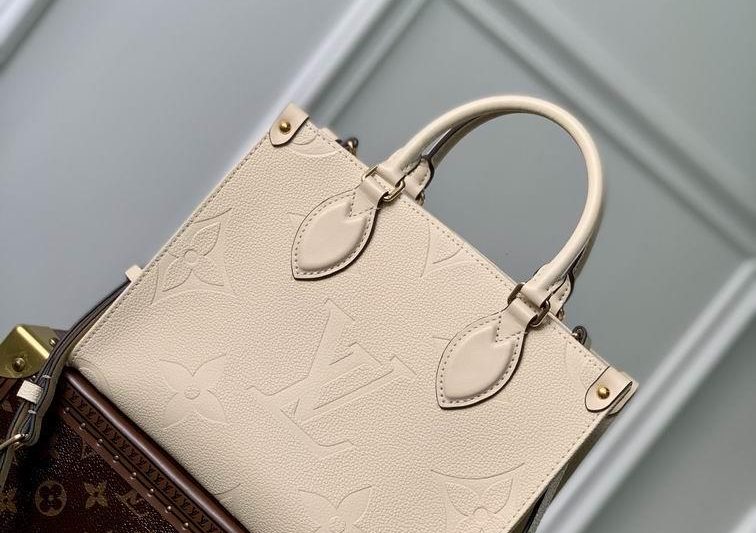 LV Replica Bags OnTheGo M45653 25x19x11.5cm gf