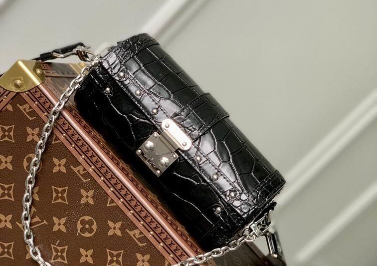 LV Replica Bags Papillon Trunk M57835鳄鱼纹克19x9x9cm gf