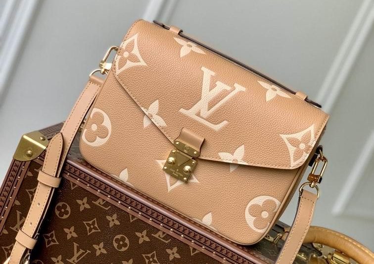 LV Replica Bags Pochette Metis M45773 25x19x7cm gf