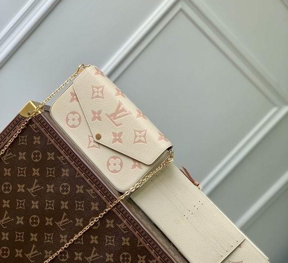 LV Replica Bags Felicie M69977 21x12x3cm