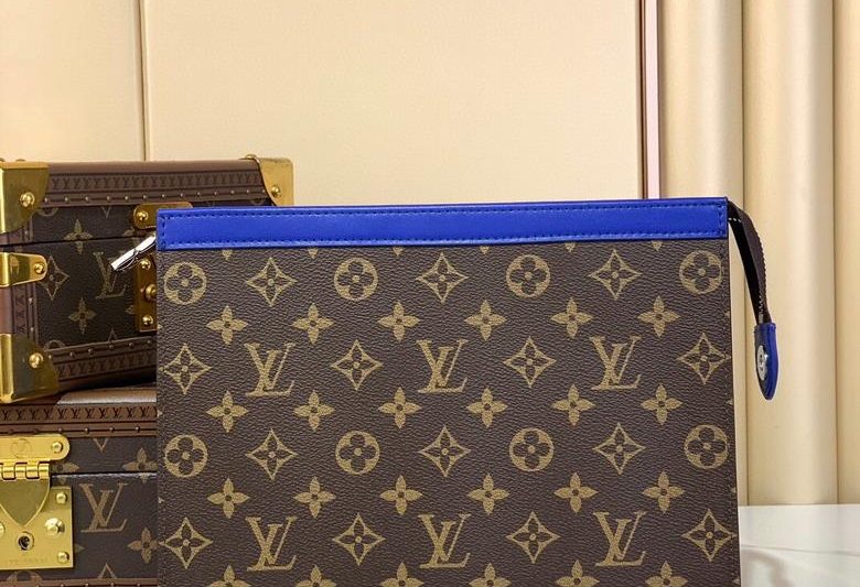 LV Replica Bags Voyage m12817 21x6x27cm gf3