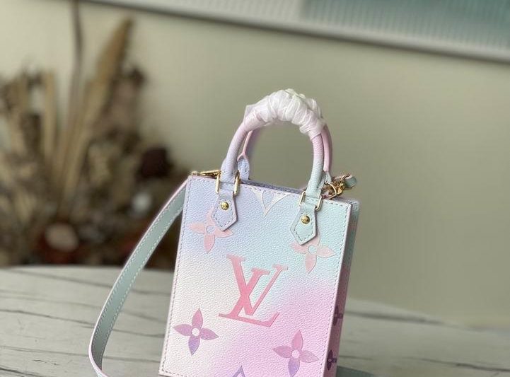 LV Replica Bags Petit Sac Plat M81341 14x17x5cm gf