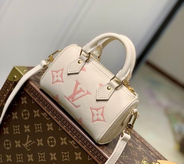 LV Replica Bags Speedy M81913 16x10x7.5cm gf