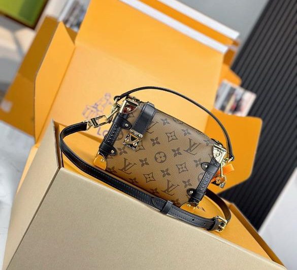 LV Replica Bags Trunk M47139 18×12.5x8cm gf