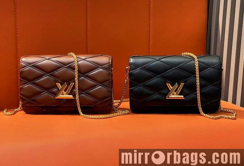 LV Replica Bags M13139 12x5x20cm gf1