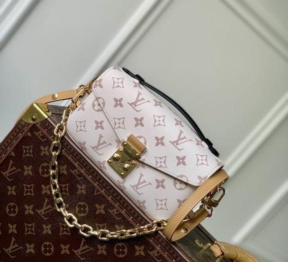 LV Replica Bags Ivy M83091 81911 23.5x12x4.3cm gf