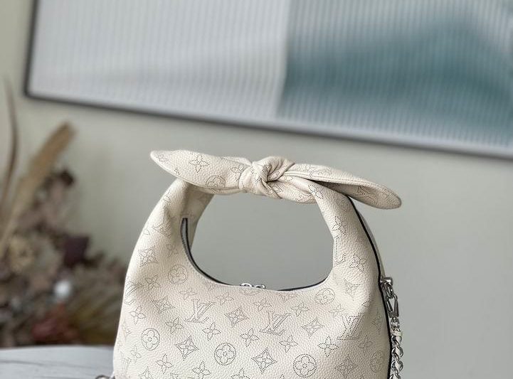 LV Replica Bags Why Knot M20700 28x34x12cm