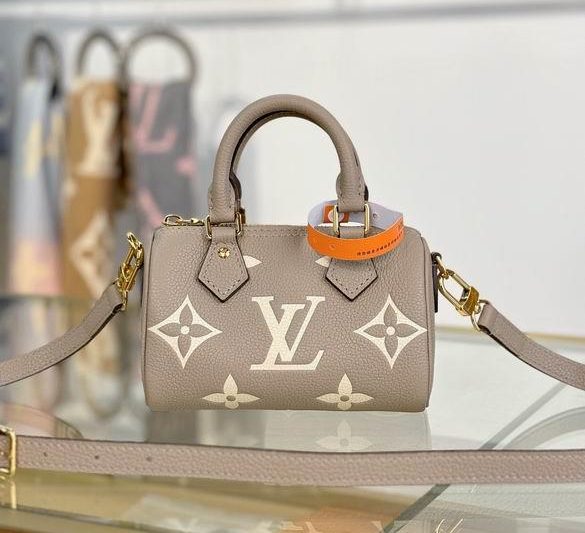 LV Replica Bags M82890 16X10X7.5cm