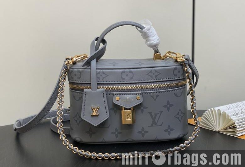 LV Replica Bags Vanity M12427 19×11.5×6.5cm