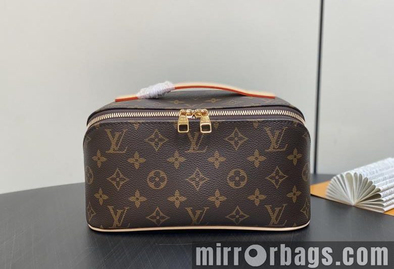 LV Replica Bags Toiletry M11750 24x13x13cm gf3