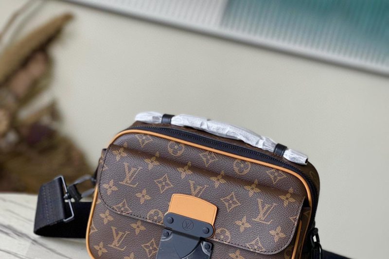 LV Replica Bags S Lock M46688 22x18x8cm