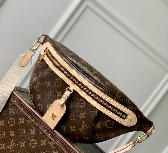 LV Replica Bags M46784 38x16x7.5cm