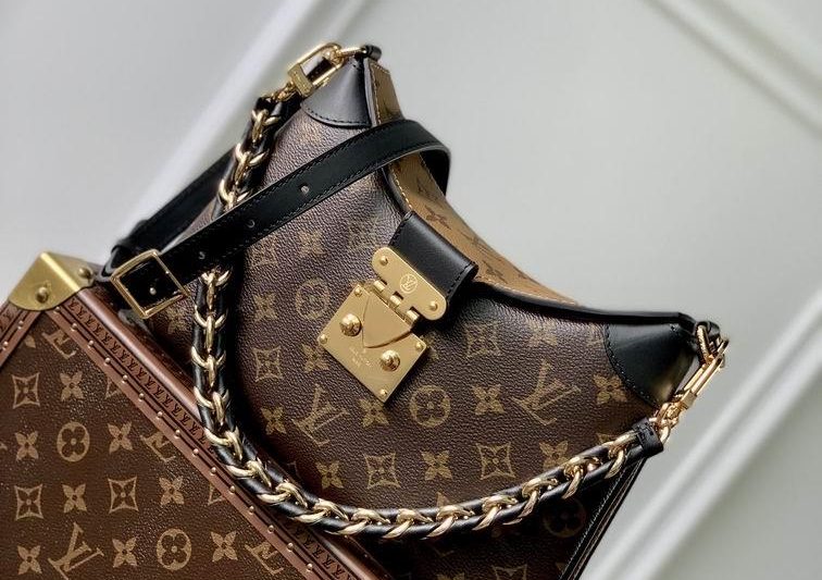 LV Replica Bags S-lock M46659 29x19x9cm