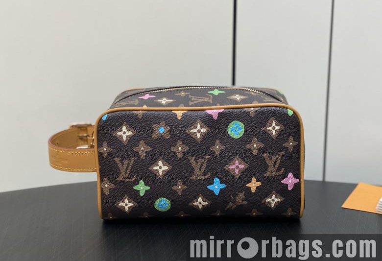 LV Replica Bags Dopp Kit M47069 23x13x12cm gf