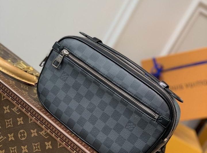 LV Replica Bags Ambler N41289 29x19x5cm