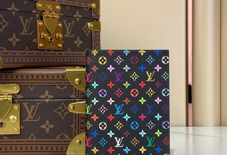LV Replica Bags m14178 14×2.5x10cm