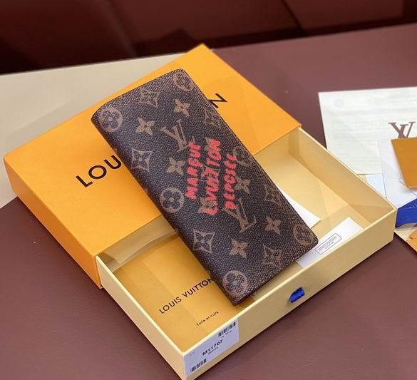 LV Replica Bags M11707 19X10cm