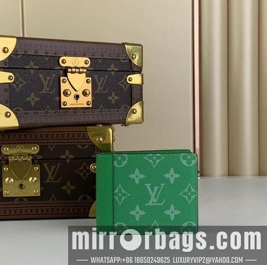 LV Replica Bags Multiple M30995 11.5x9x1.5cm