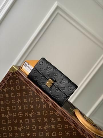 LV Replica Bags Sara Metis M82638 19x11x3cm gf