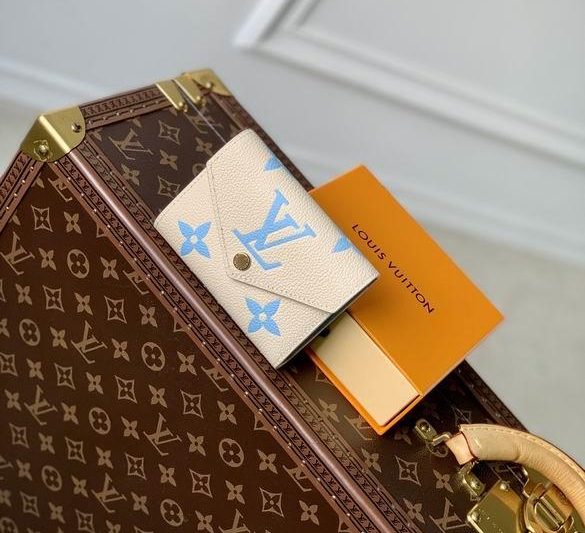 LV Replica Bags Victorine M41938 12×9.5×1.5cm