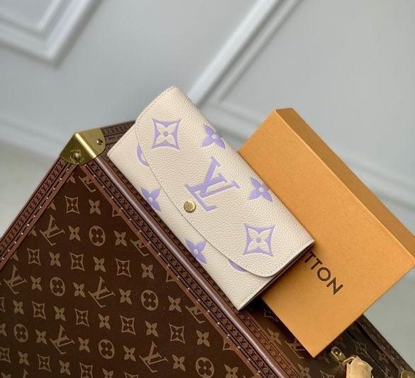 LV Replica Bags Emilie M82341 19x10x2cm