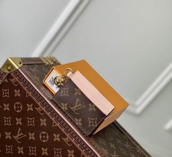 LV Replica Bags M82739 10.2×7.3×0.3cm