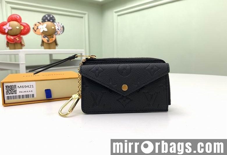 LV Replica Bags M69421 13X9.5X2.5cm