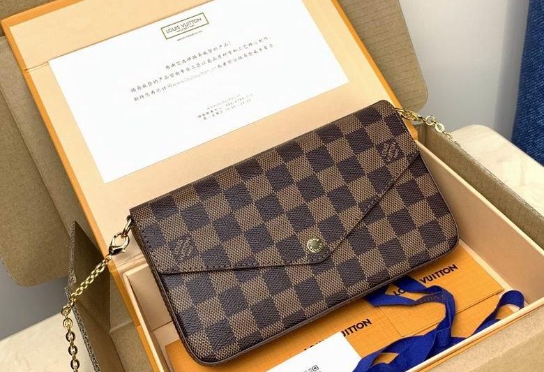 LV Replica Bags N63032 21x11x2 bl