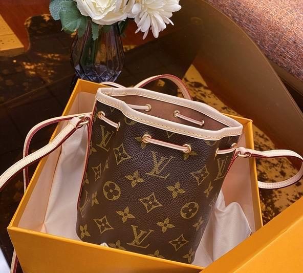 LV Replica Bags 水桶包 M41346 gf