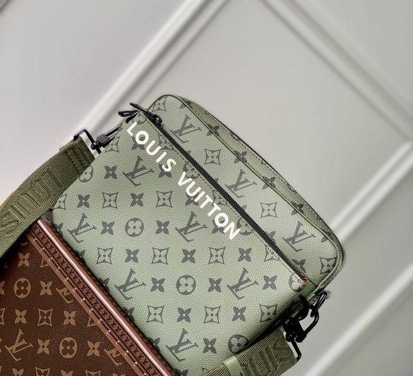 LV Replica Bags Trio M23783 25×18.5x7cm