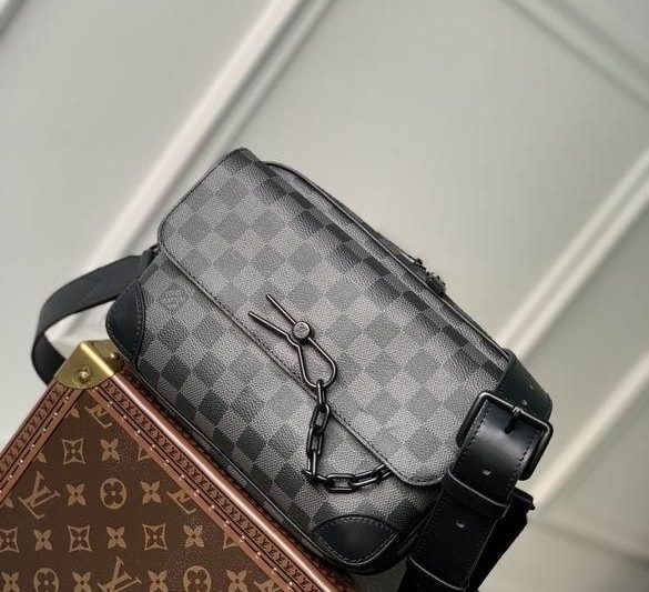 LV Replica Bags Steamer M46795 24x17x5cm