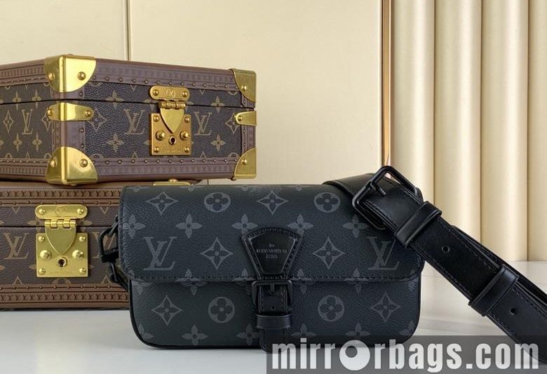 LV Replica Bags Montsouris M83567 22x12x6cm