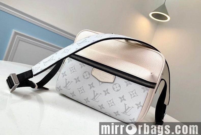 LV Replica Bags Outdoor 25x19x9 cm