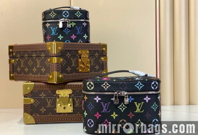 LV Replica Bags Nice Nano M14033 14×10.2×8.5cm gf