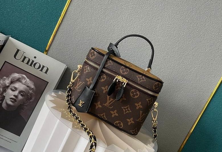 LV Replica Bags M45598 19X13X11cm