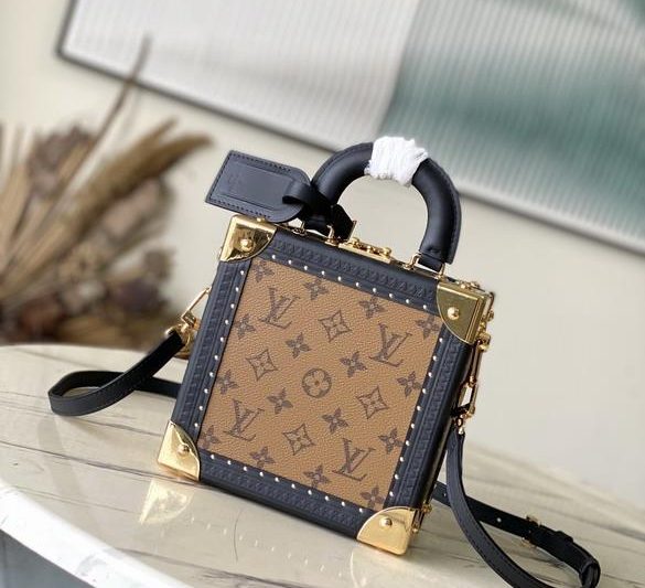 LV Replica Bags Square Trunk M11206 17x17x8cm