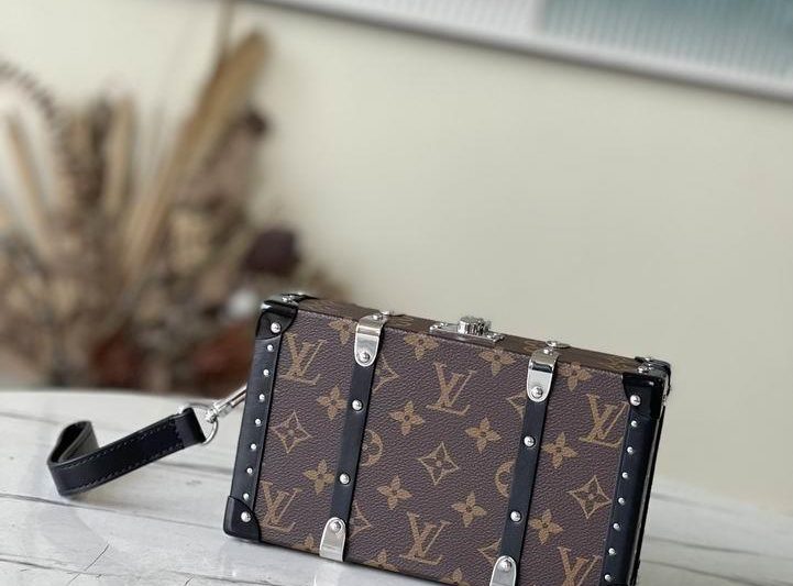 LV Replica Bags Wallet Trunk M20520 25x14x6cm