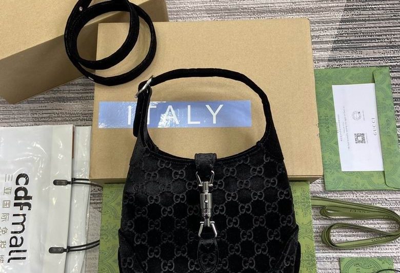 Gucci Replica Bags 764303 19X22X5cm MP