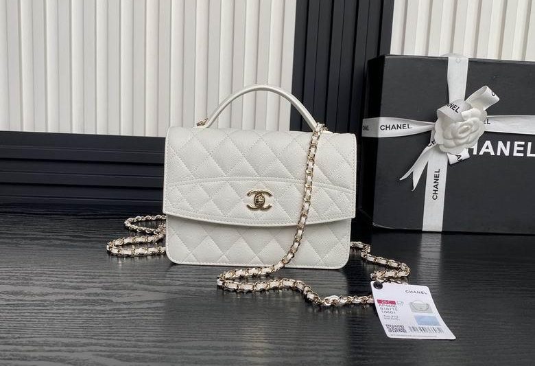 Chanel Replica Bags AP4406 14X18X3cm BL 2colour