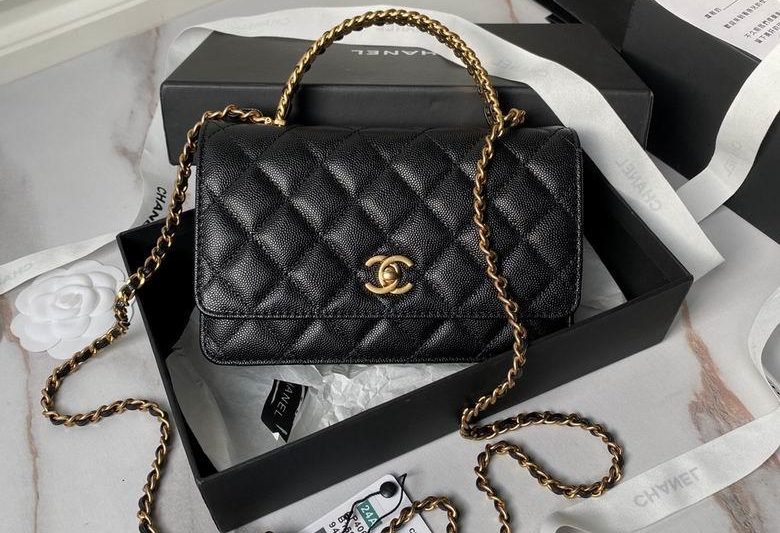 Chanel Replica Bags AP4062 19cm BL