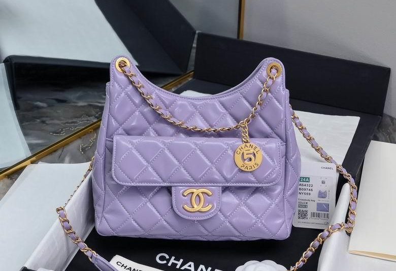 Chanel Replica Bags AS4323 17X19X6cm AS4322 21.5X22.5X7cm BL