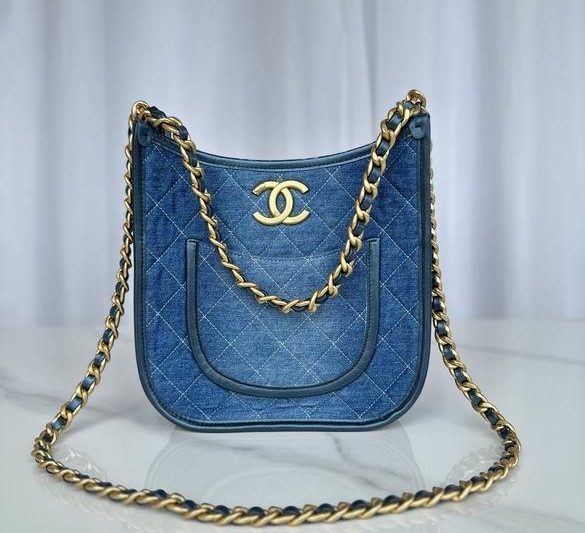 Chanel Replica Bags AS4532 24X22.5X7.5cm BL