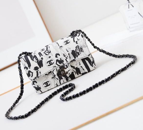 Chanel Replica Bags AS1116 12X20X6cm BL