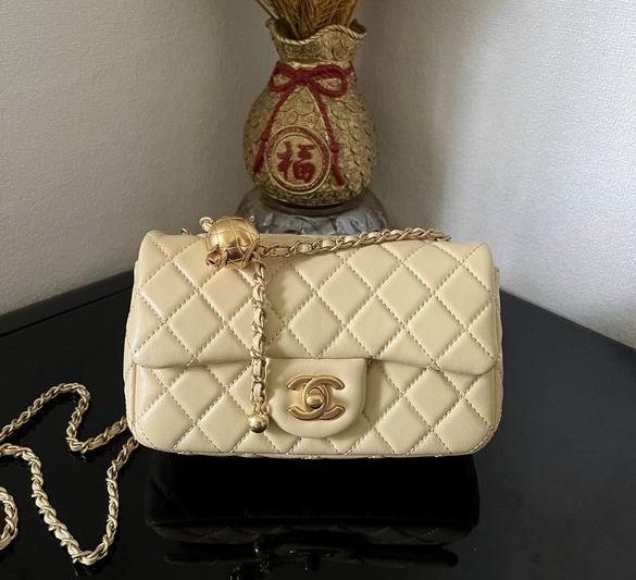 Chanel Replica Bags AS1787 20cm BL