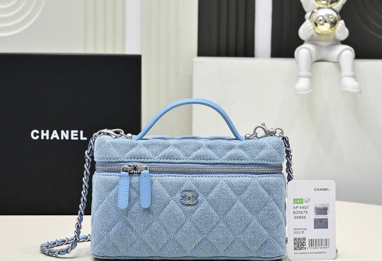 Chanel Replica Bags AP4407 17X19.5X5cm BL